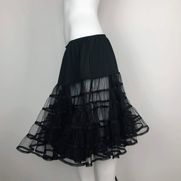 Her Universe Black Chiffon Tulle Crinoline Skirt - Picture 4 of 6